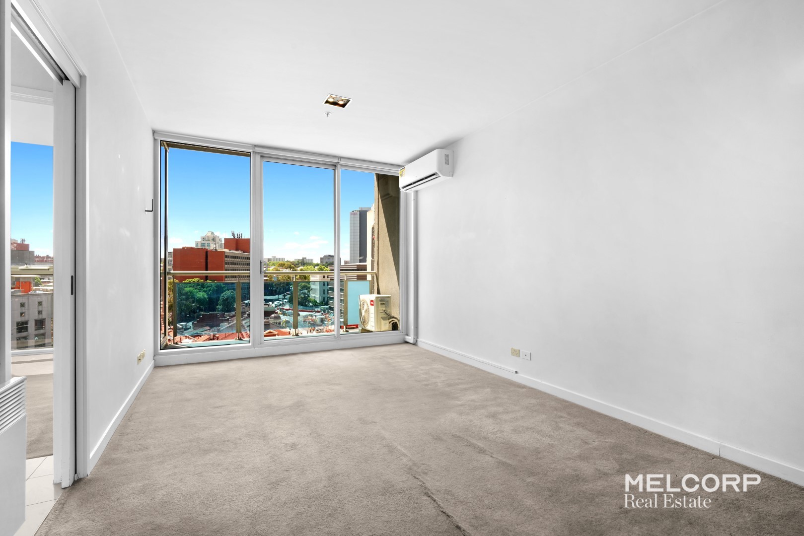 803/483 Swanston Street