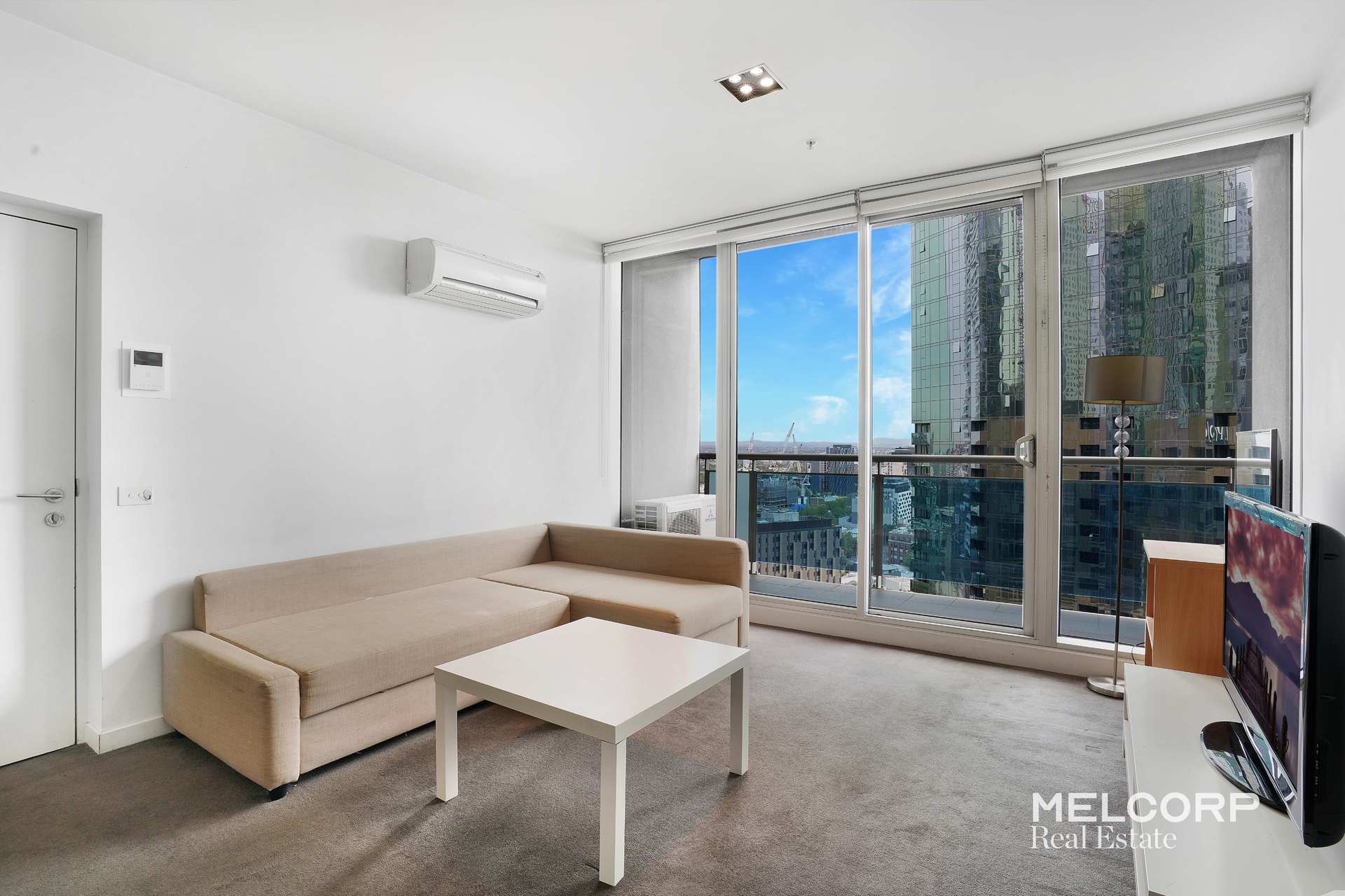 2406/483 Swanston Street