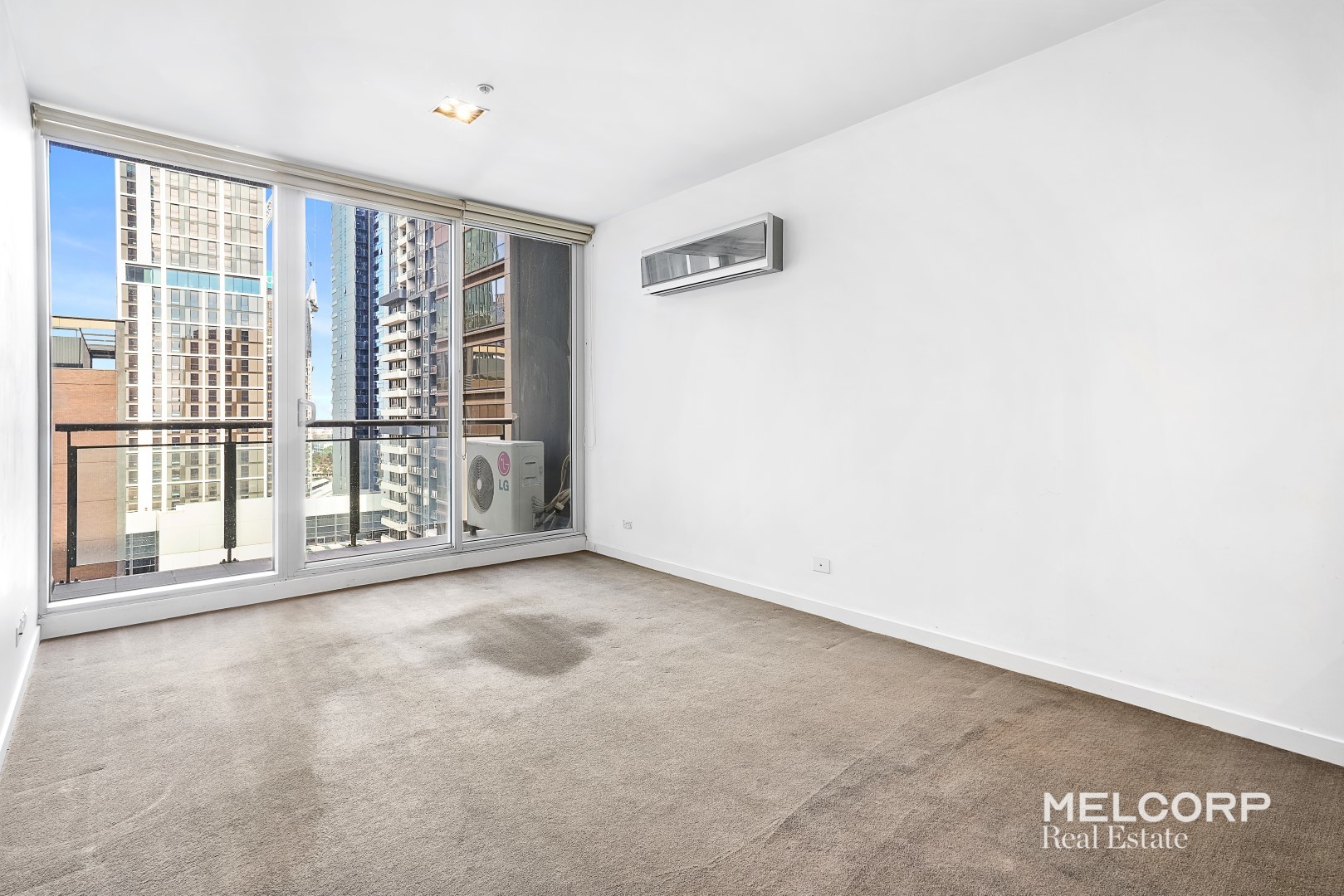 1004/483 Swanston Street